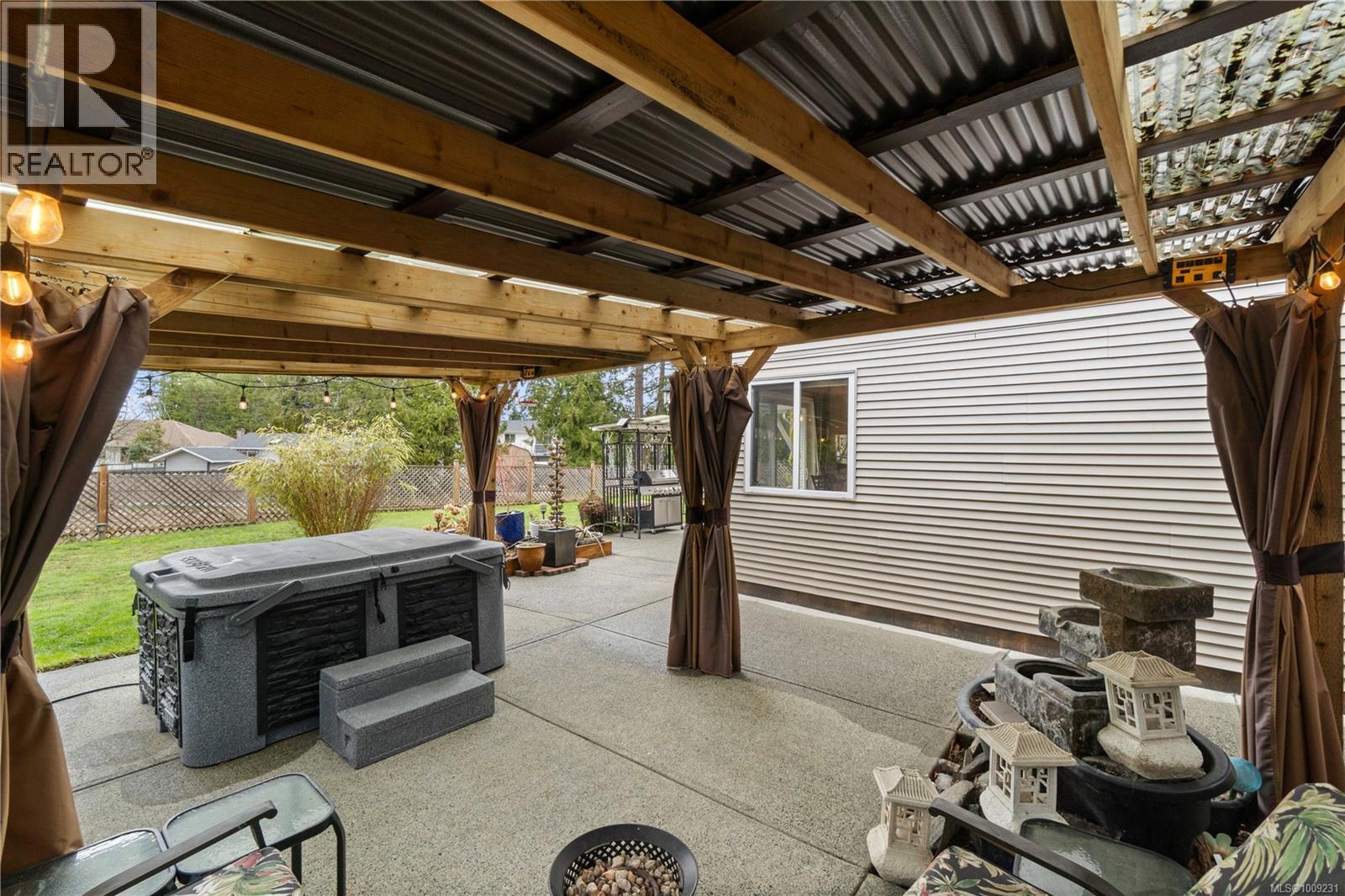 Photo 38 of 2234 Neil Dr, Nanaimo BC