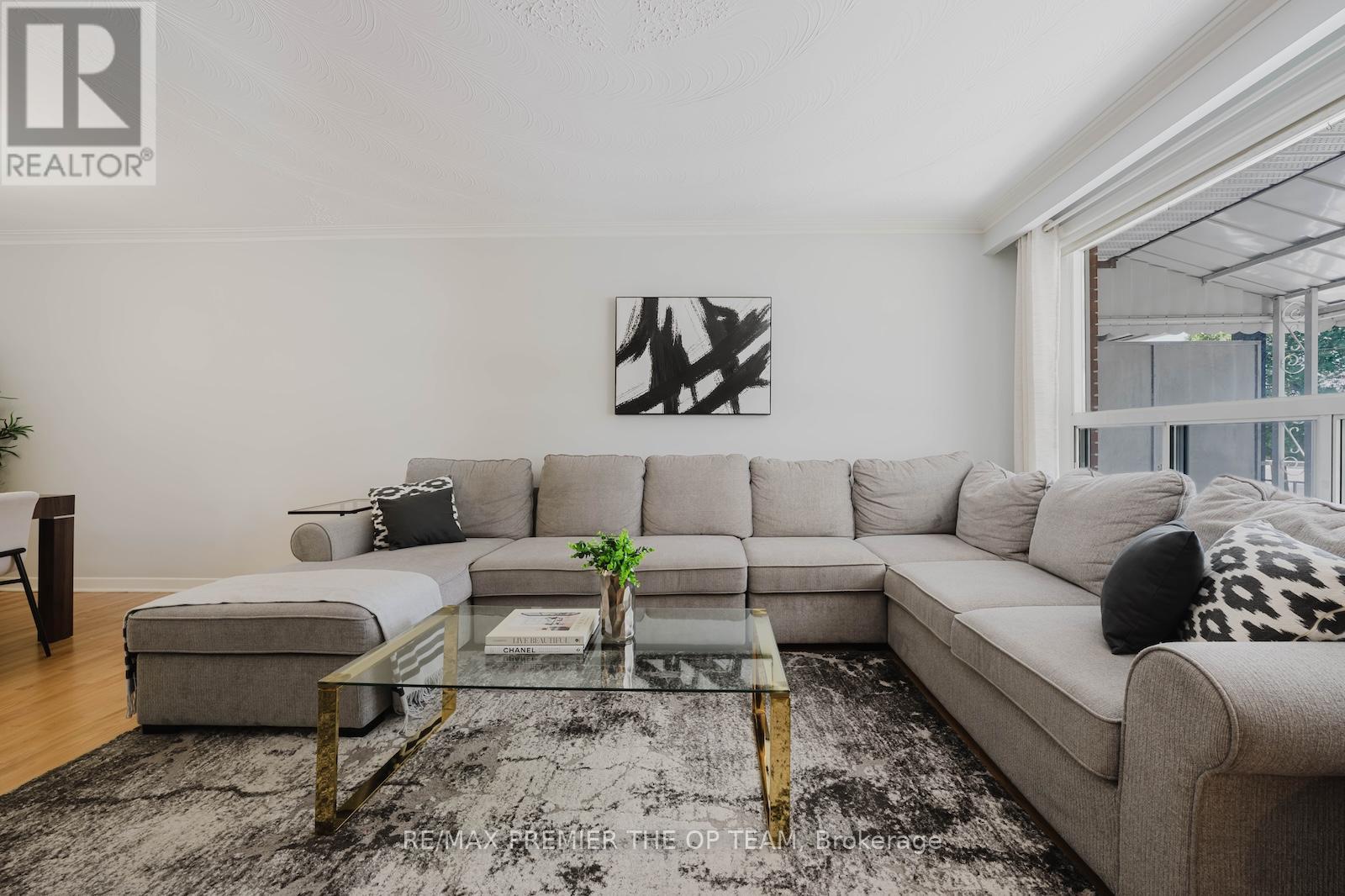 Photo 10 of 2939 Islington Avenue, Toronto ON