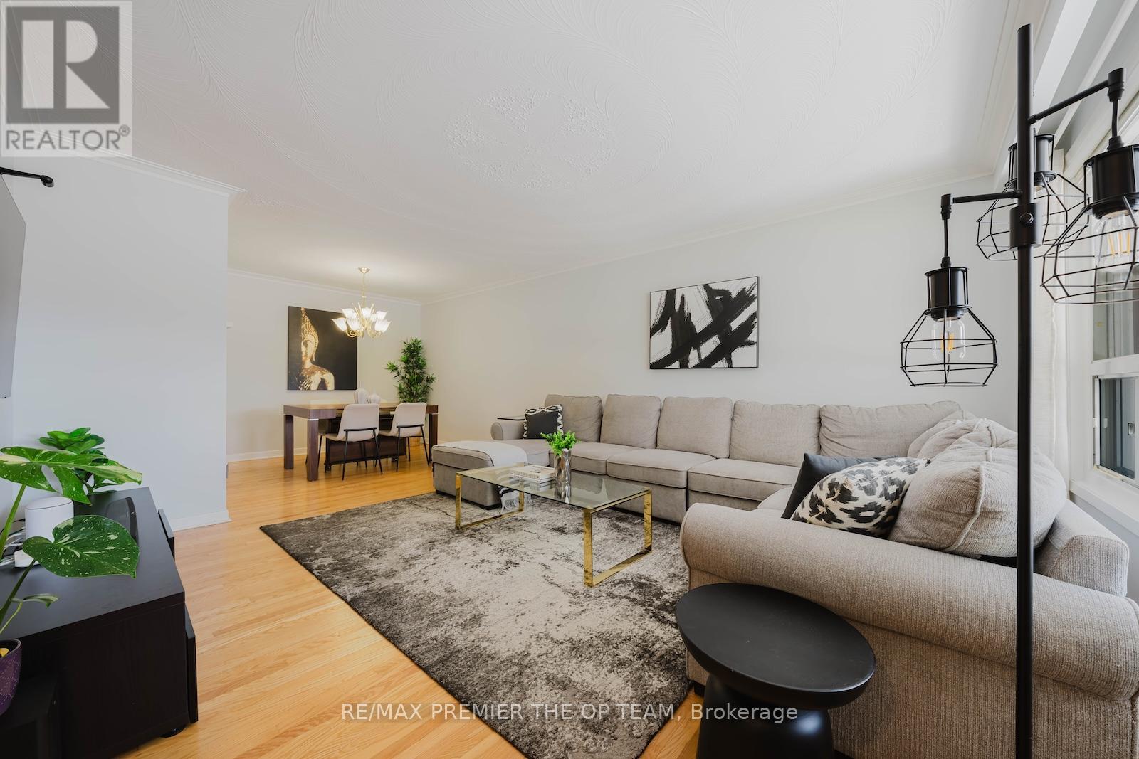 Photo 7 of 2939 Islington Avenue, Toronto ON