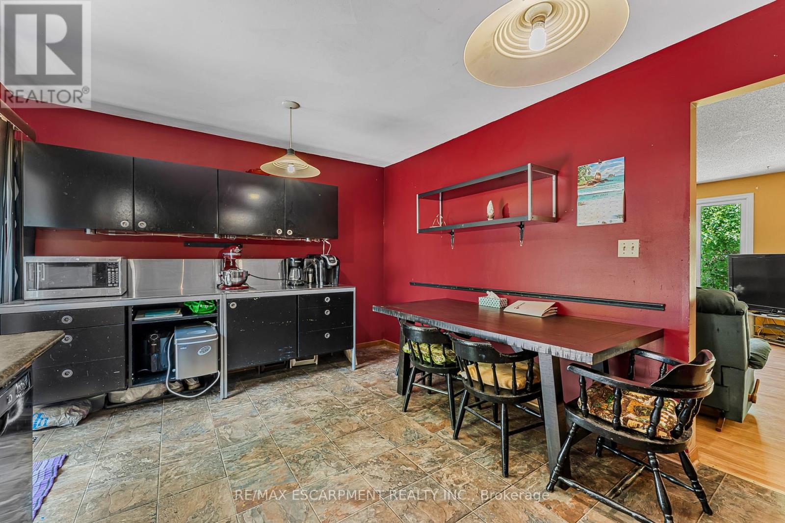 Photo 20 of 40 Wade Road, West Lincoln ON
