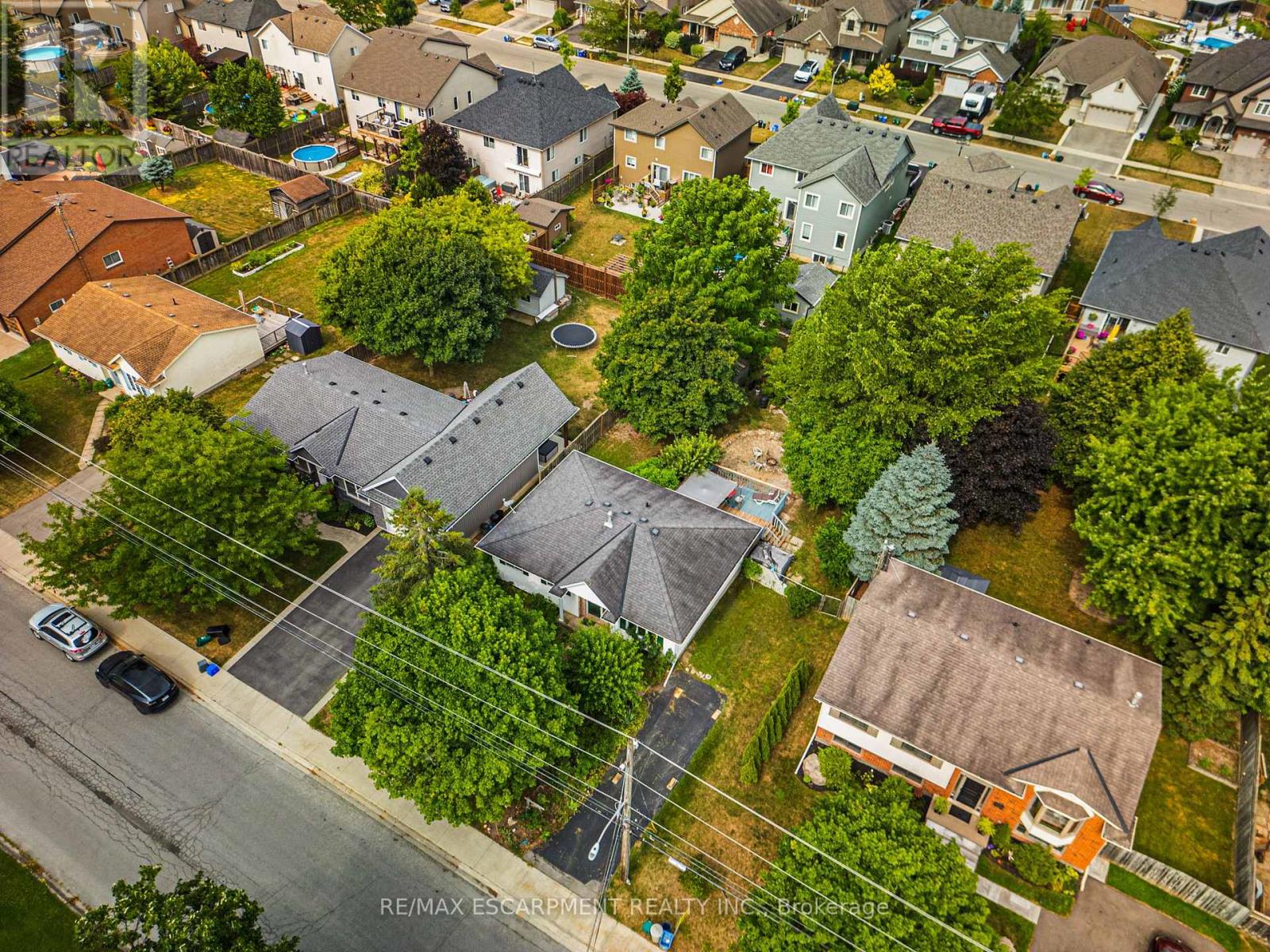 Photo 22 of 40 Wade Road, West Lincoln ON