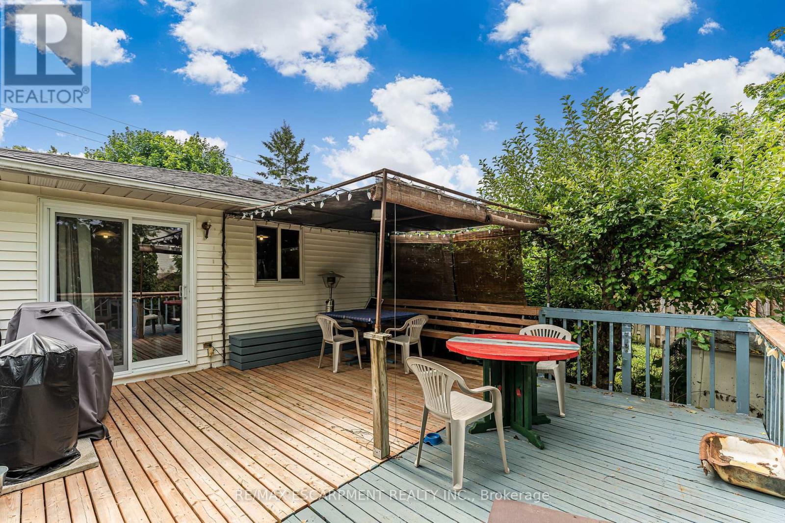 Photo 10 of 40 Wade Road, West Lincoln ON