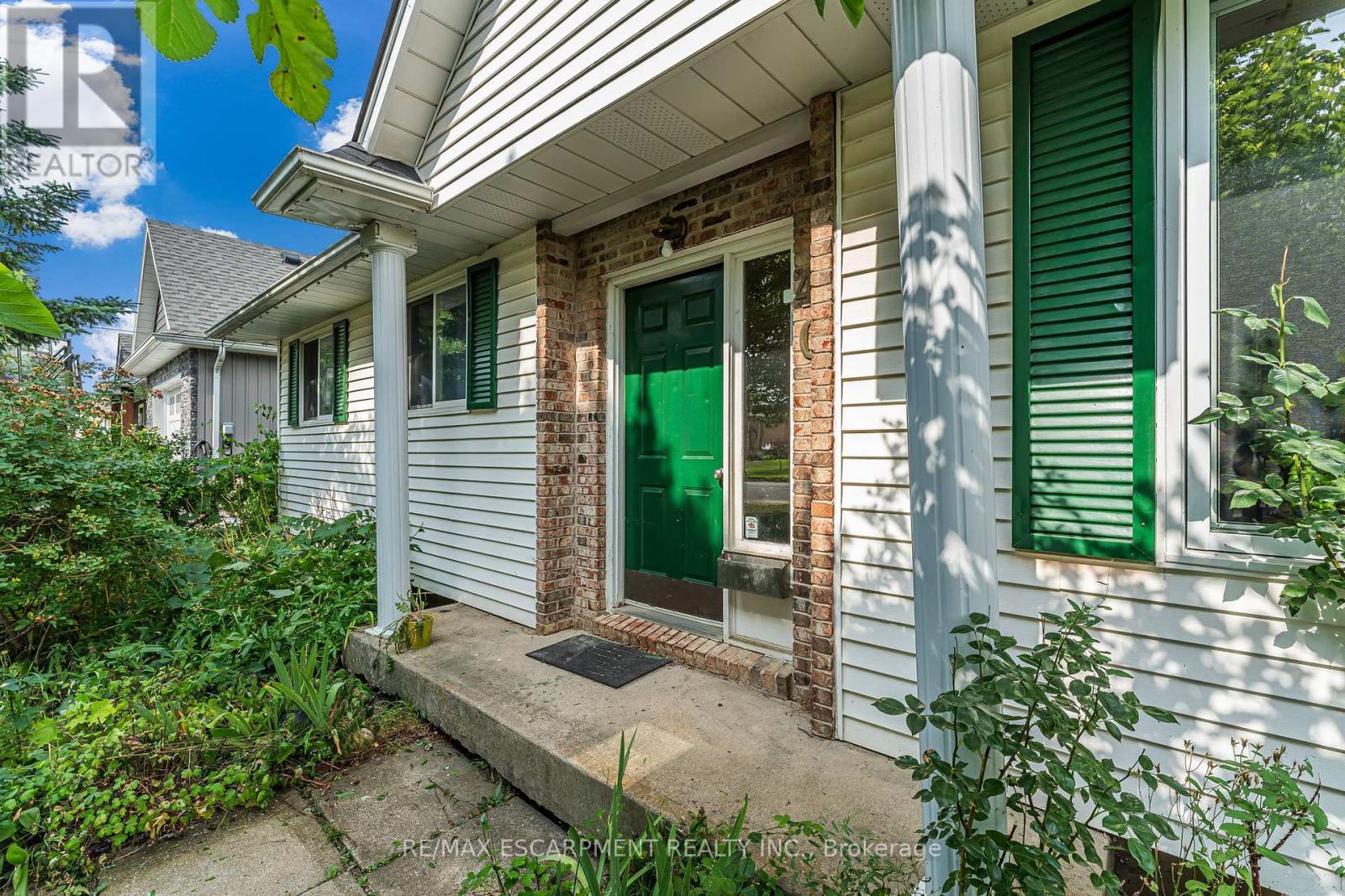 Photo 34 of 40 Wade Road, West Lincoln ON