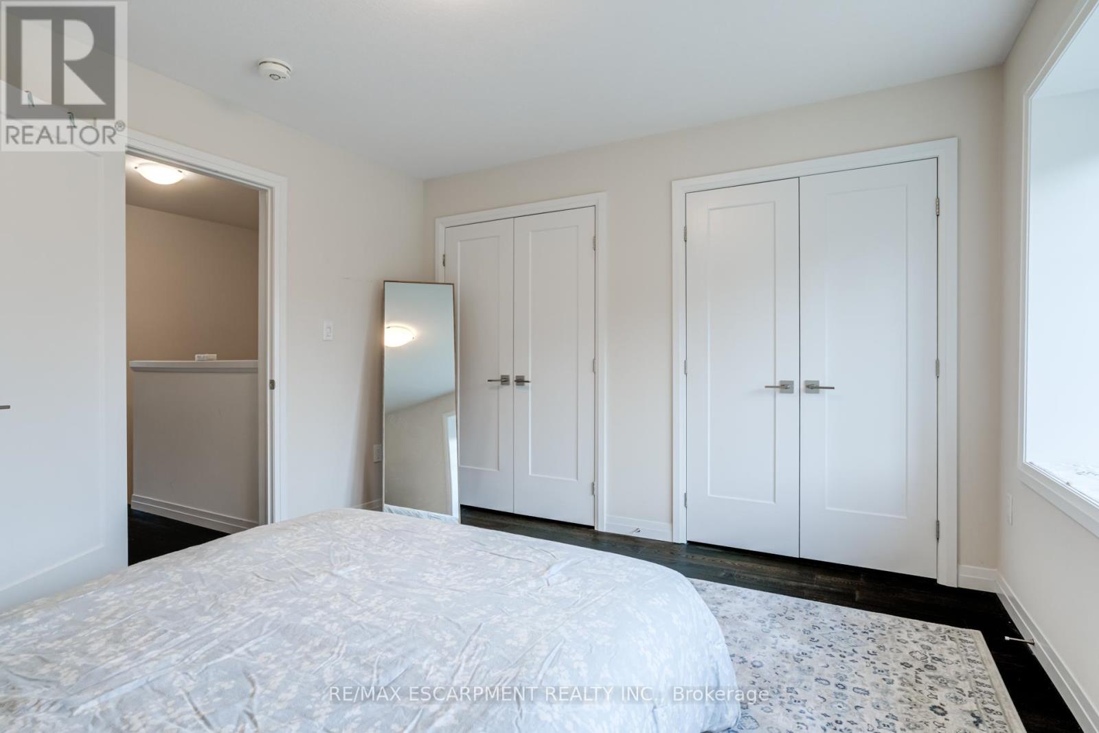 Photo 31 of 13 Pringle Lane, Hamilton ON