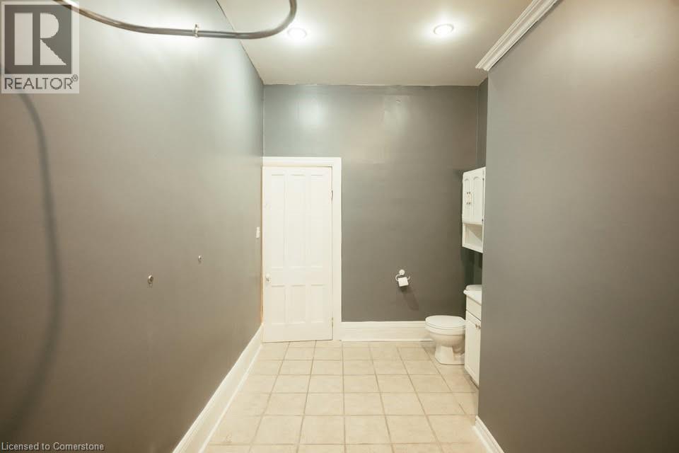 Photo 8 of 122 Robinson Street, Hamilton ON