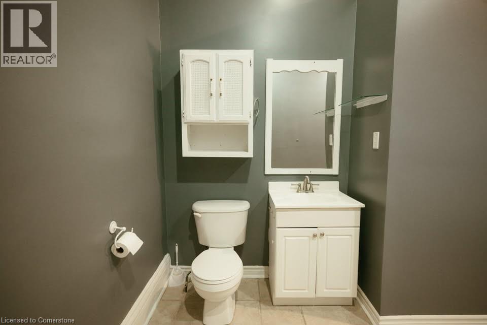 Photo 9 of 122 Robinson Street, Hamilton ON