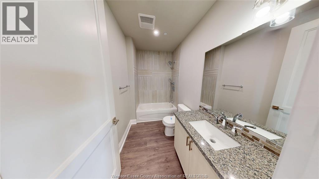 Photo 9 of 121 King Street Unit 607, Chatham ON