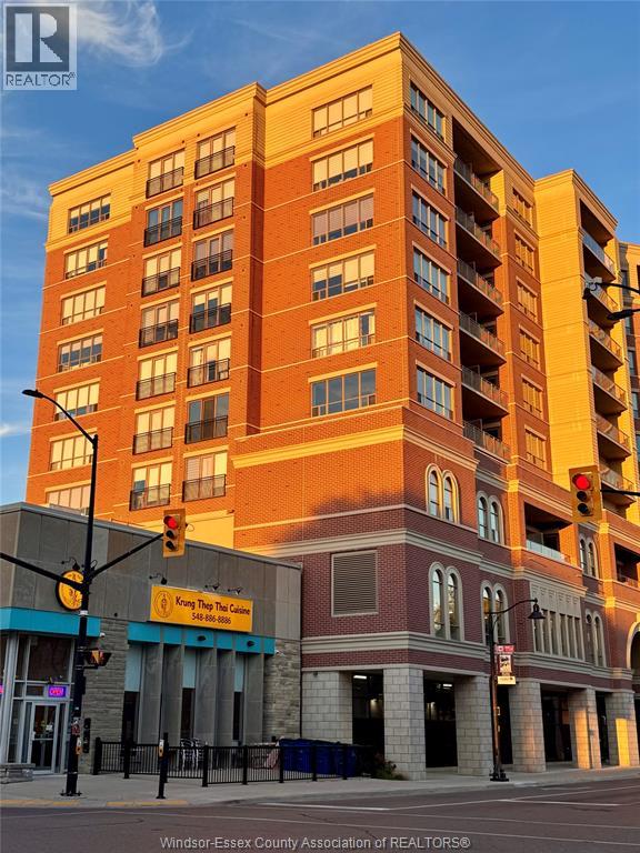Photo 8 of 121 King Street Unit 607, Chatham ON