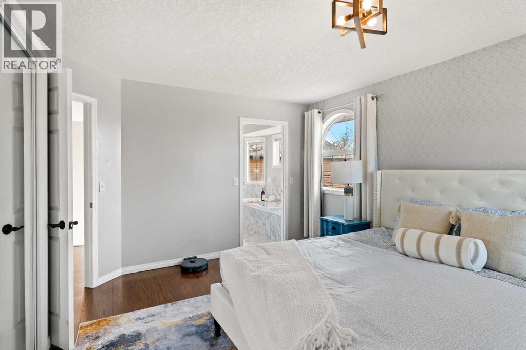 Single Family House for Sale in  Sierra Nevada Green SW Signal Hill Calgary 