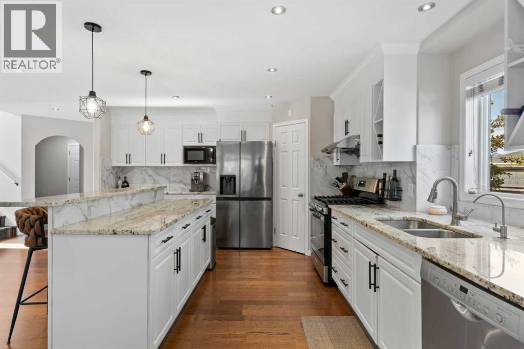 Single Family House for Sale in  Sierra Nevada Green SW Signal Hill Calgary 