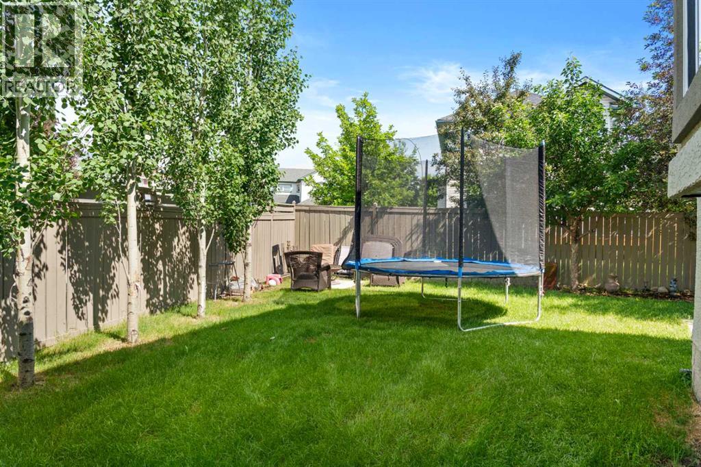 Single Family House for Sale in  Sierra Nevada Green SW Signal Hill Calgary 