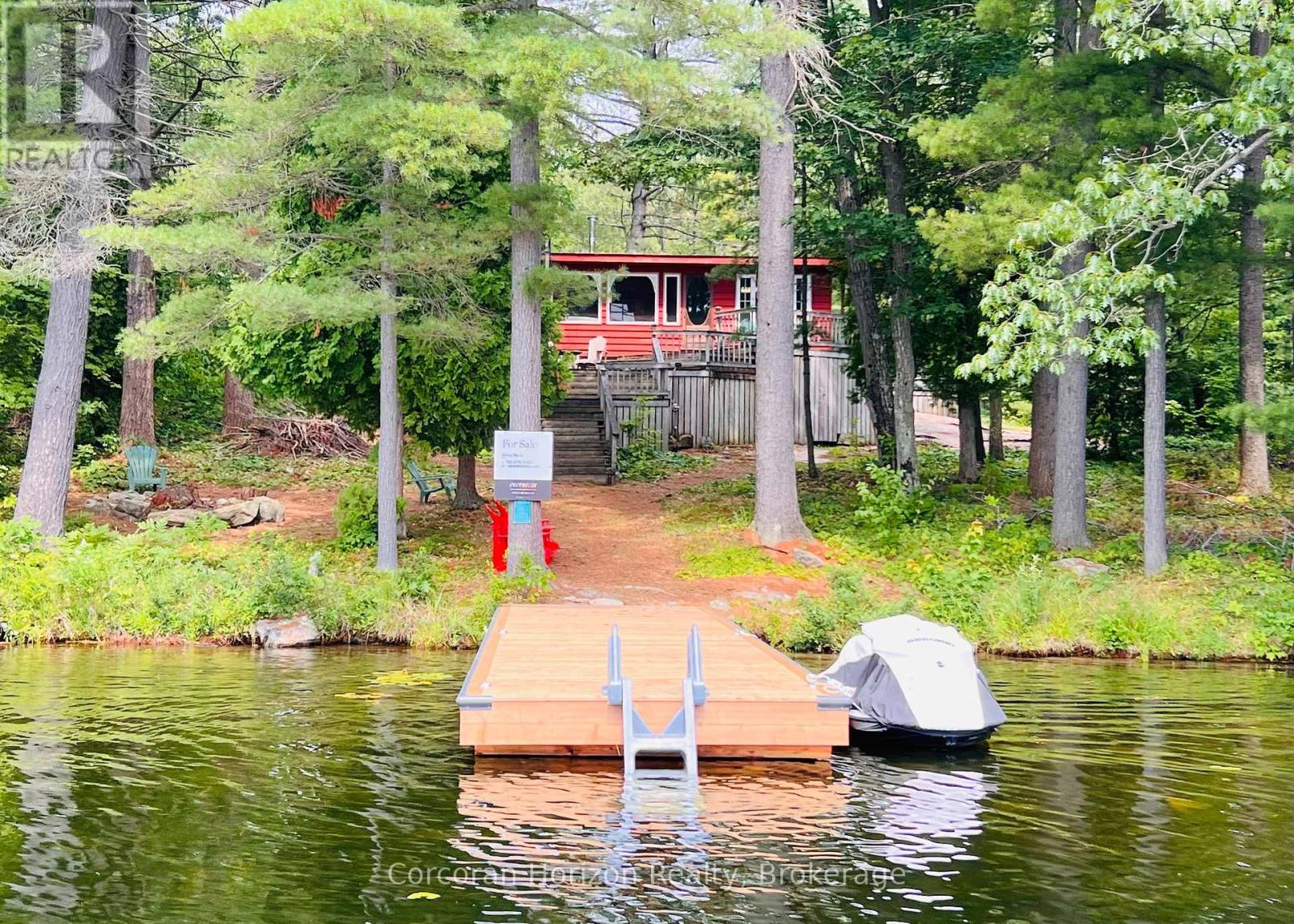 Photo 10 of 162 Winding Way, Georgian Bay ON