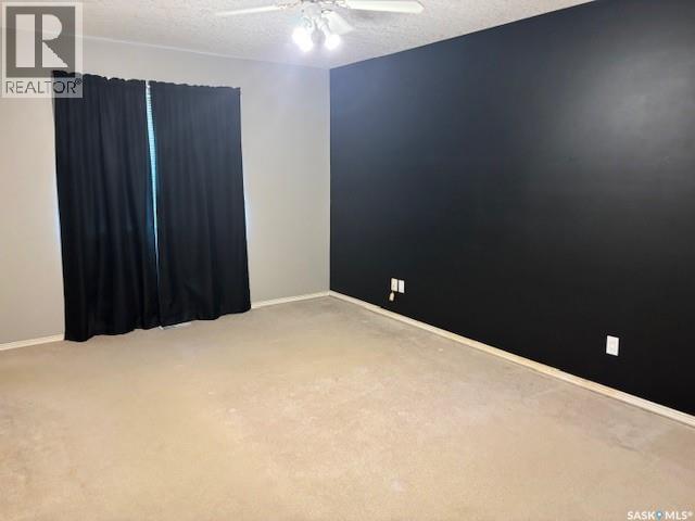 Photo 15 of 864 Mcneil Crescent, Sturgis SK