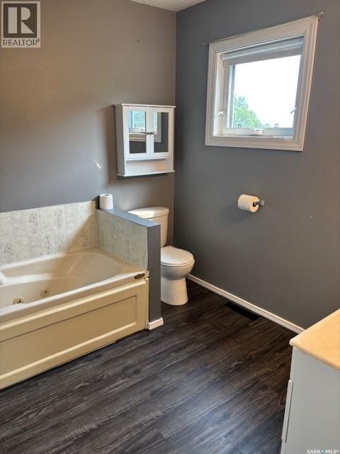 Photo 28 of 864 Mcneil Crescent, Sturgis SK