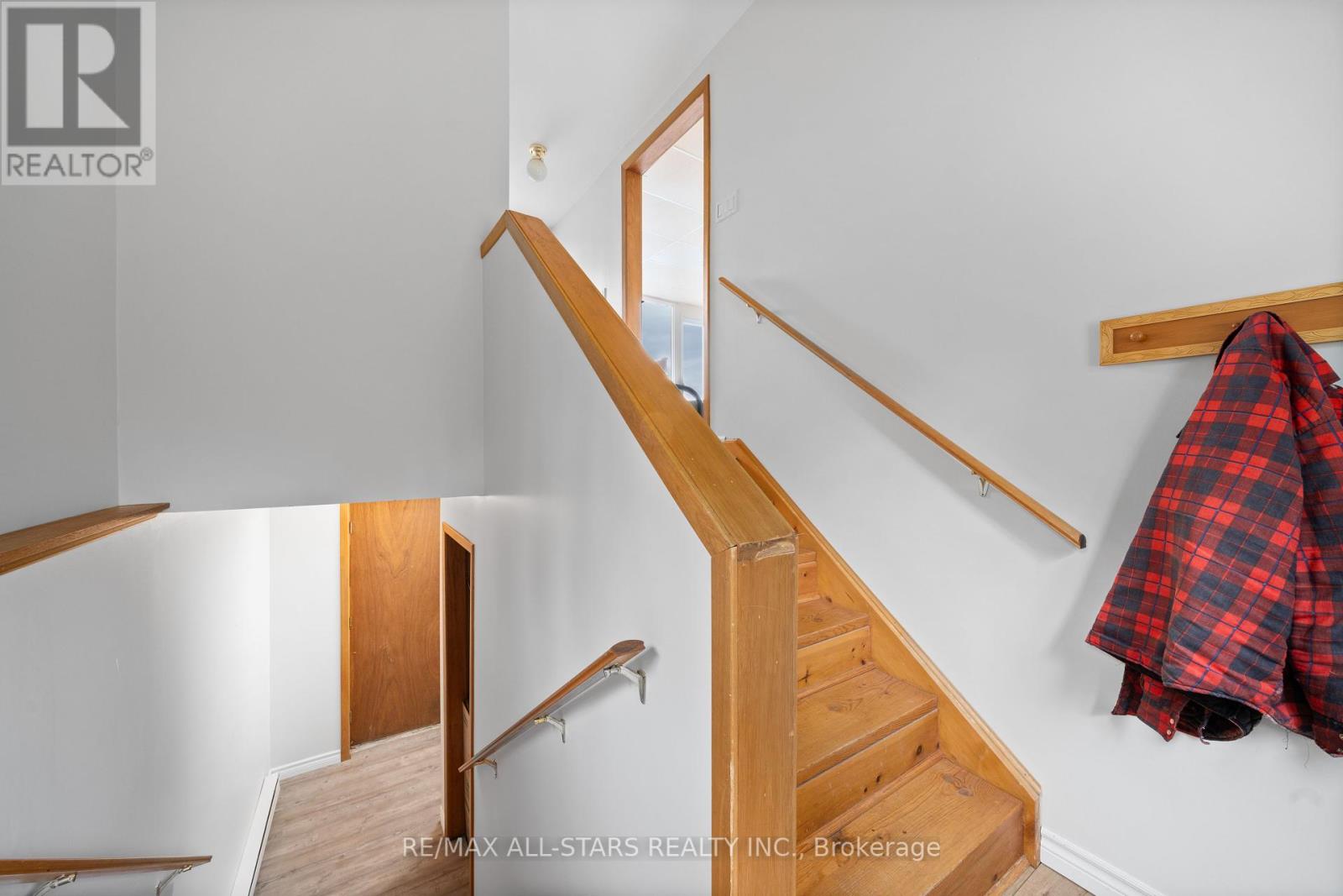Photo 28 of 149 Lakeside Drive, Kawartha Lakes ON