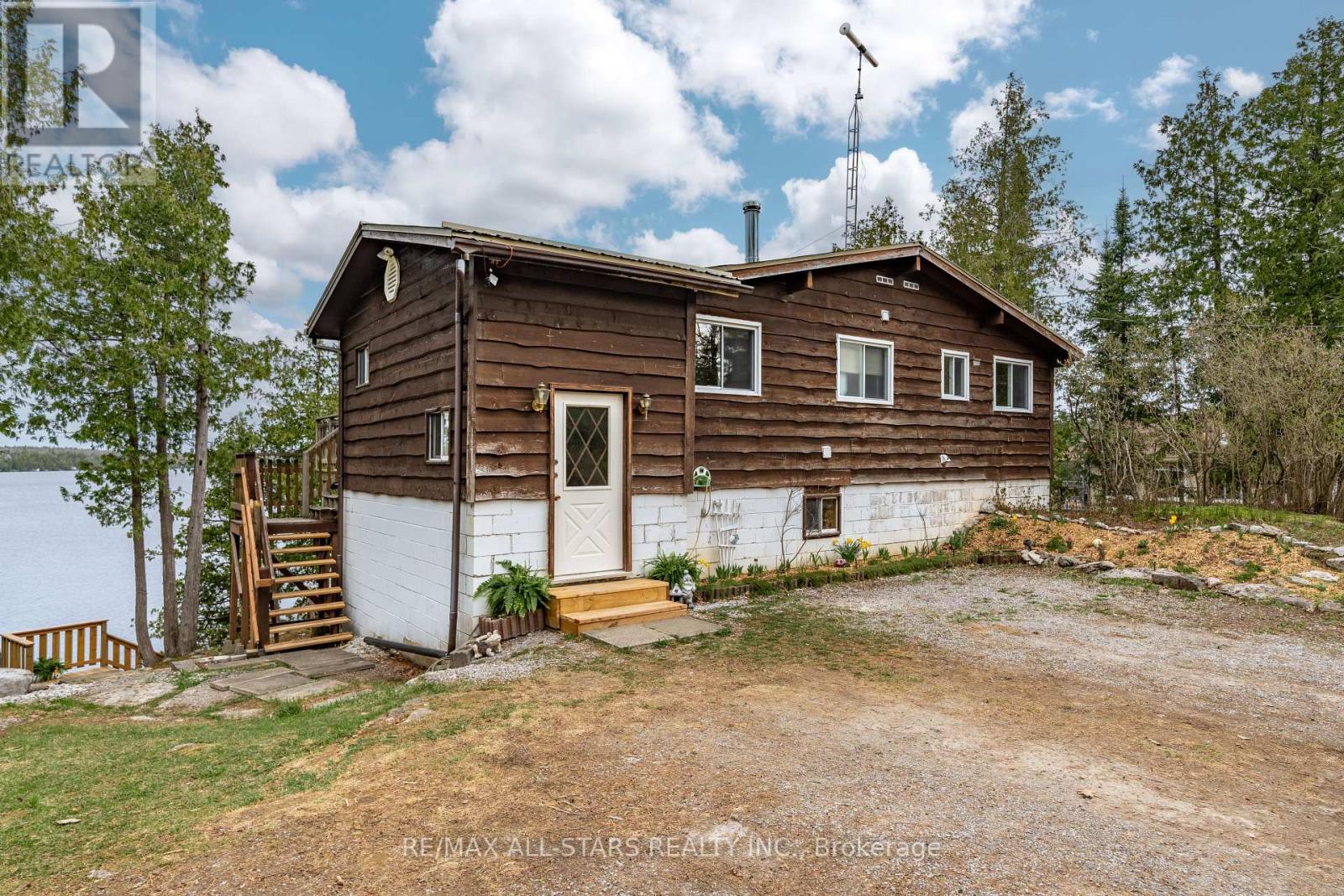 Photo 30 of 149 Lakeside Drive, Kawartha Lakes ON