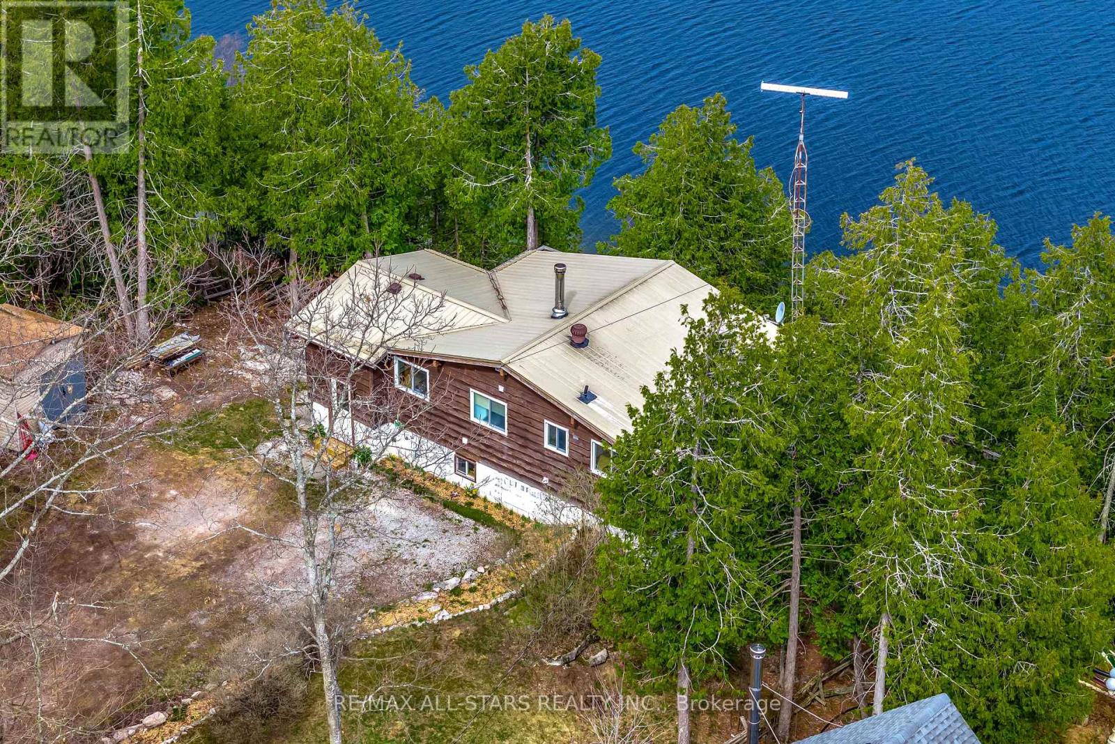 Photo 7 of 149 Lakeside Drive, Kawartha Lakes ON