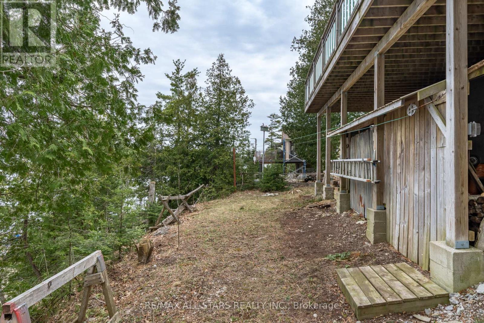 Photo 9 of 149 Lakeside Drive, Kawartha Lakes ON