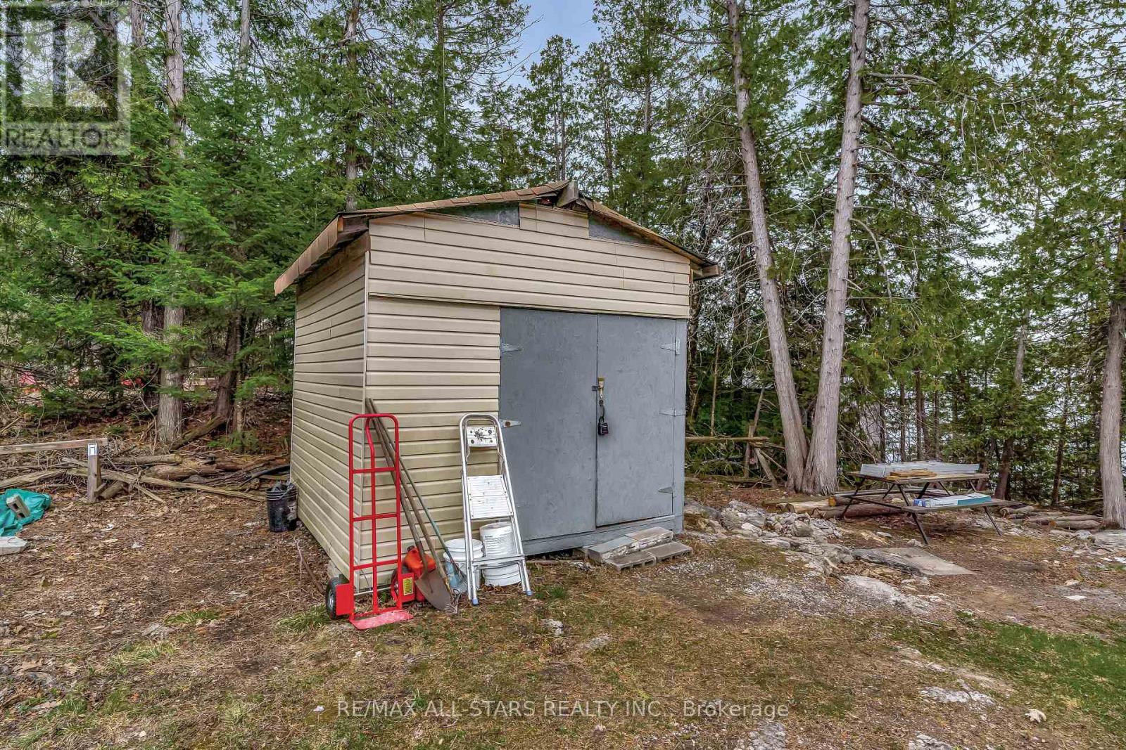Photo 39 of 149 Lakeside Drive, Kawartha Lakes ON