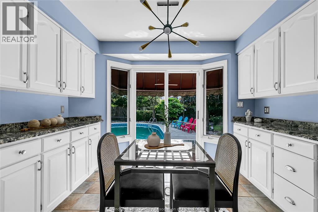 Photo 16 of 2470 Glenwood Avenue, Windsor ON