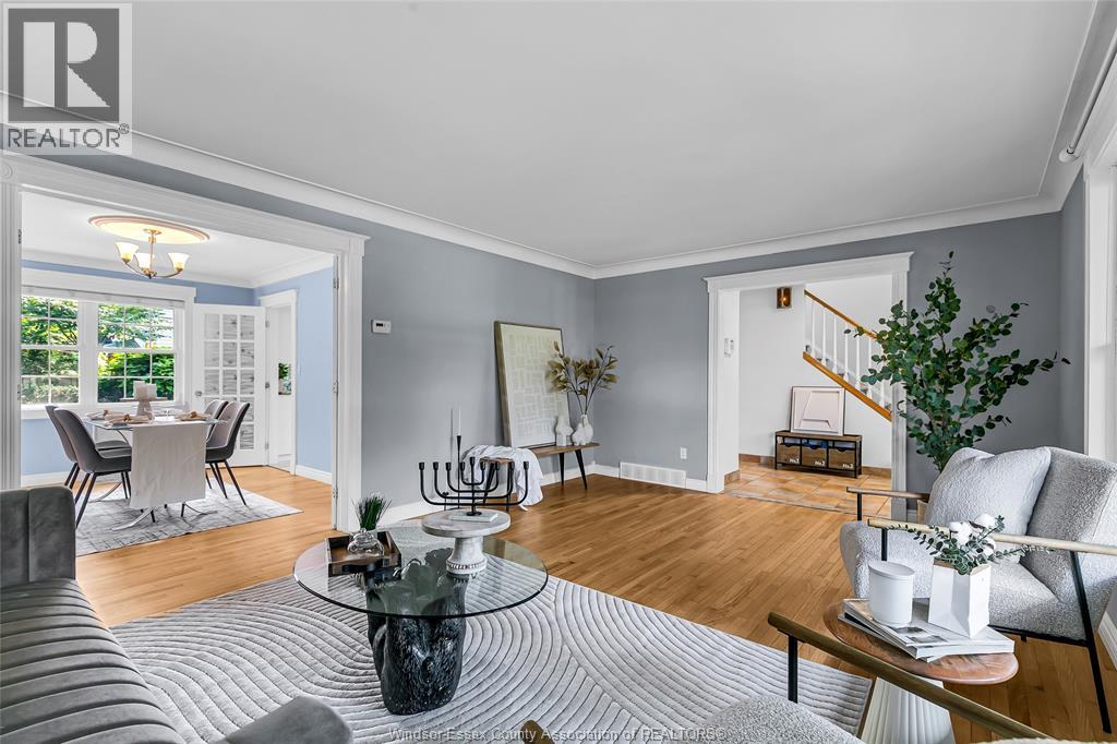Photo 9 of 2470 Glenwood Avenue, Windsor ON