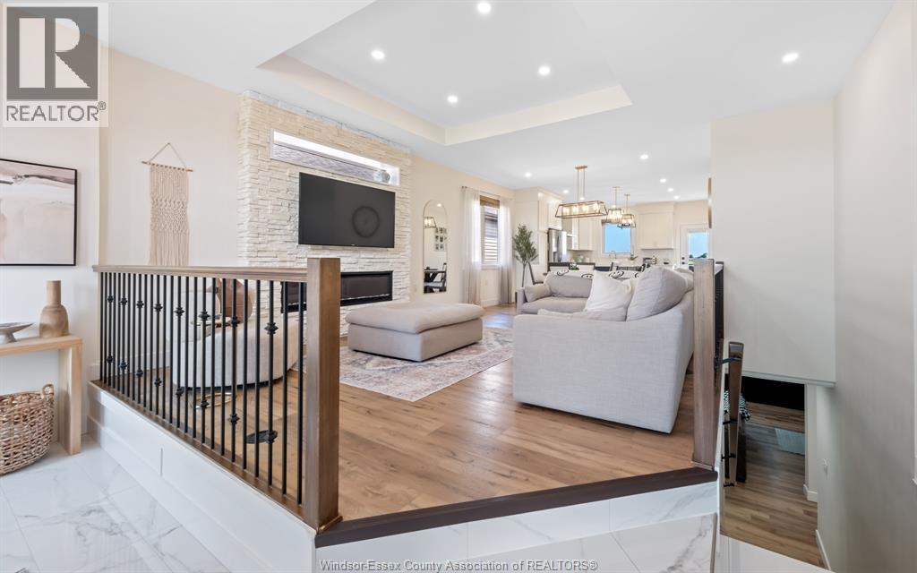Photo 40 of 105 Conservation Boulevard, Kingsville ON