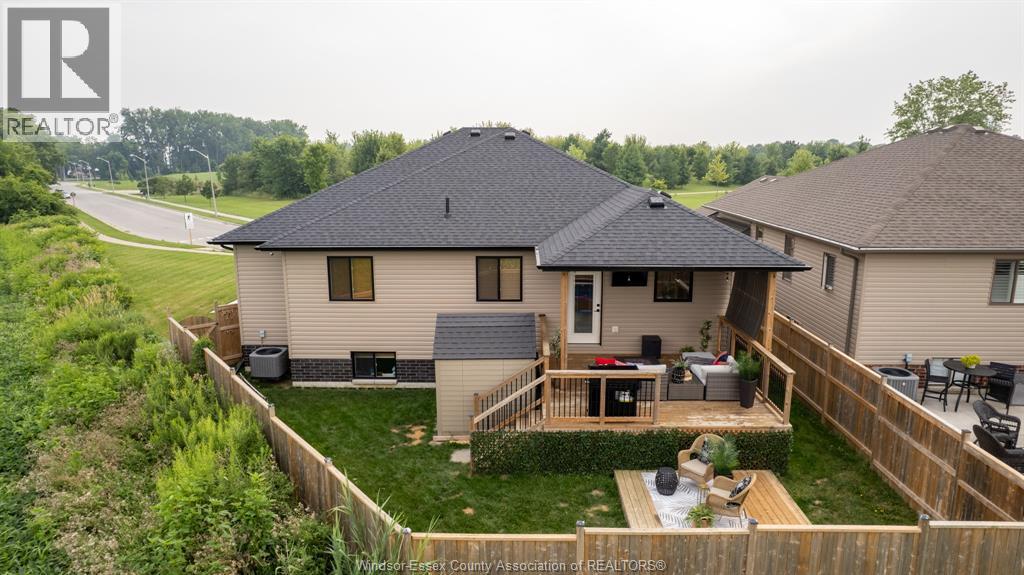 Photo 28 of 105 Conservation Boulevard, Kingsville ON