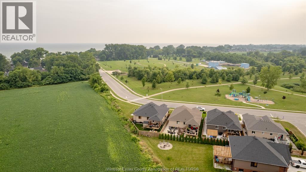 Photo 27 of 105 Conservation Boulevard, Kingsville ON