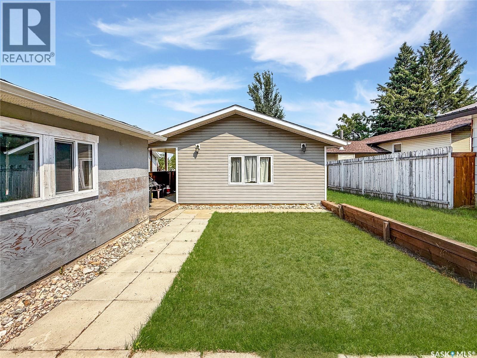 Photo 27 of 213 5th Avenue W, Shellbrook SK