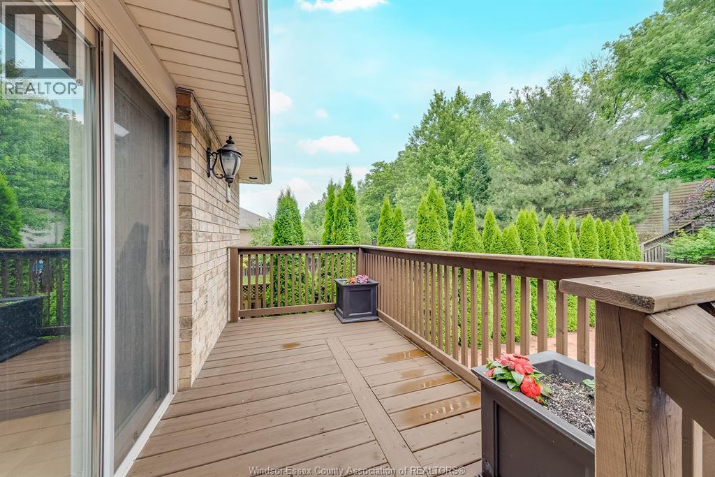 Photo 18 of 762 Newport Crescent, Windsor ON