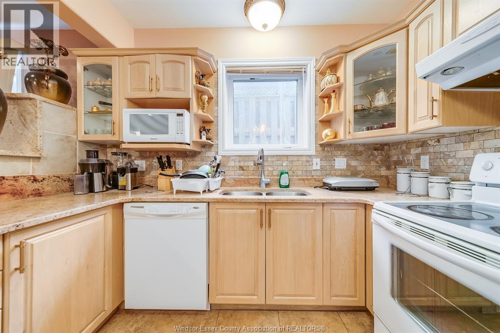 Photo 44 of 762 Newport Crescent, Windsor ON