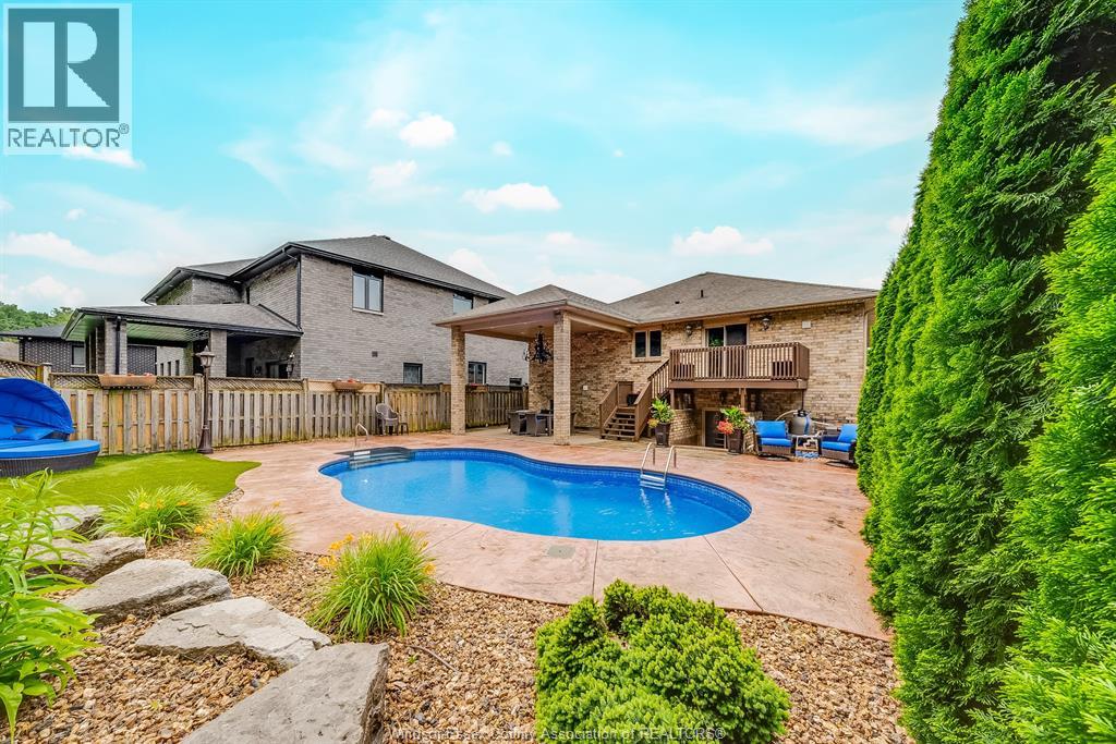Photo 27 of 762 Newport Crescent, Windsor ON