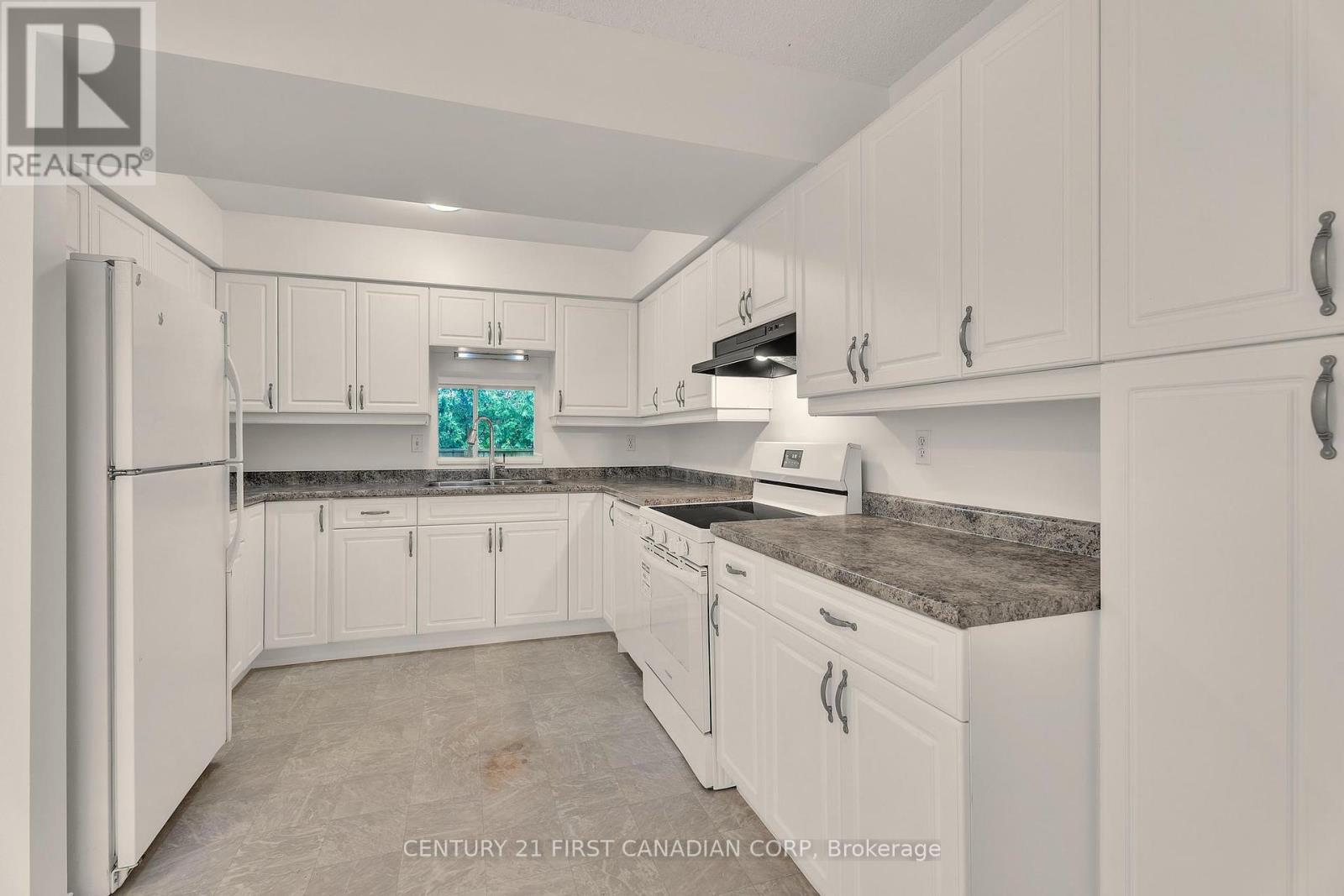 Photo 33 of 89 9 Ailsa Place, London South ON