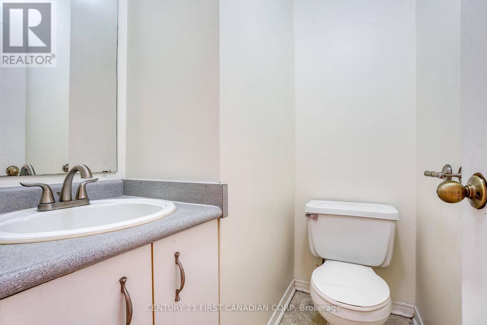 Photo 35 of 89 9 Ailsa Place, London South ON