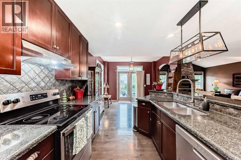 Single Family House for Sale in  New Brighton Manor SE New Brighton Calgary 