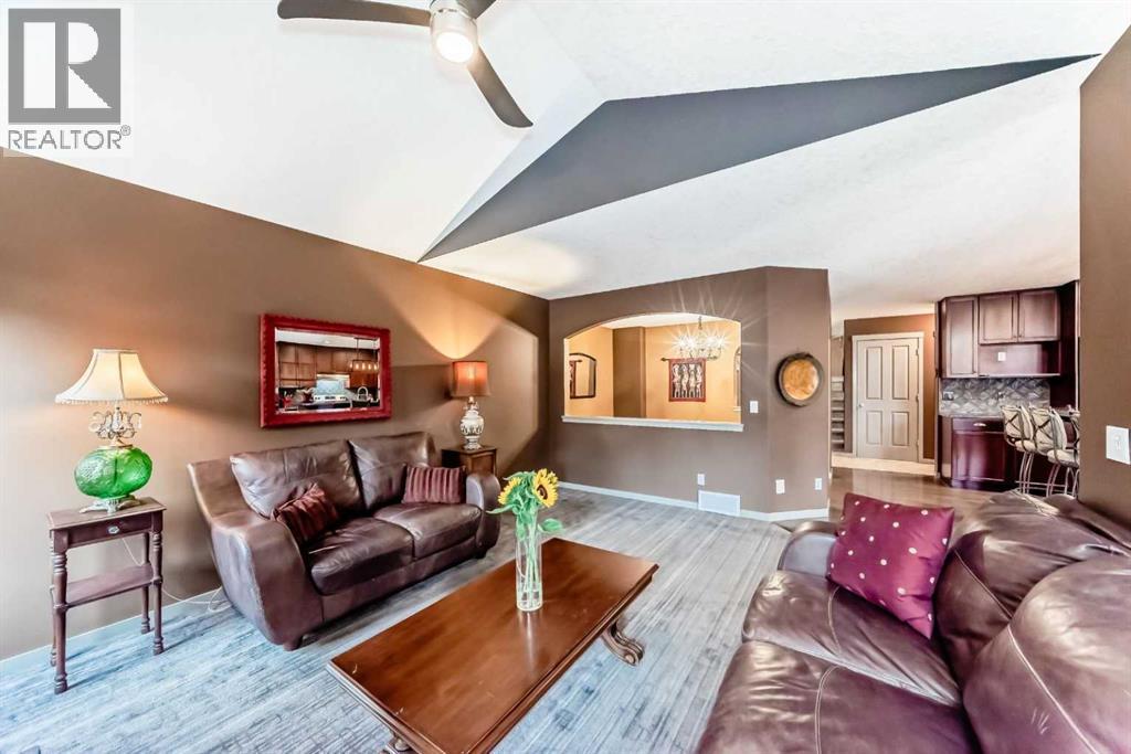 125 New Brighton Manor SE, Calgary, Alberta