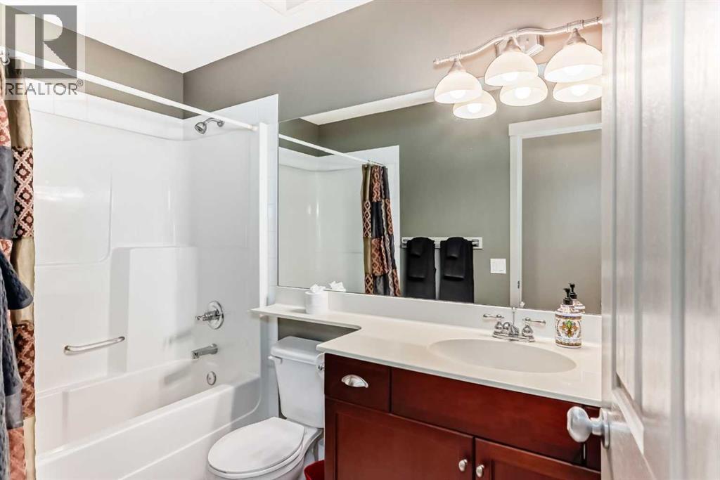 Single Family House for Sale in  New Brighton Manor SE New Brighton Calgary 