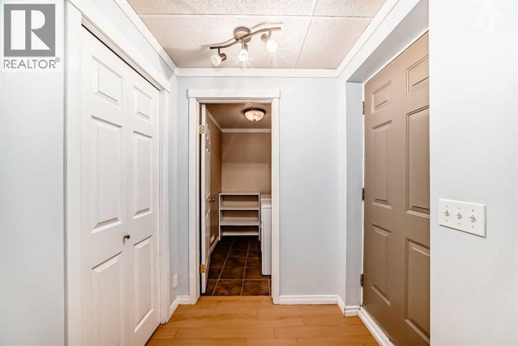 Single Family House for Sale in  New Brighton Manor SE New Brighton Calgary 