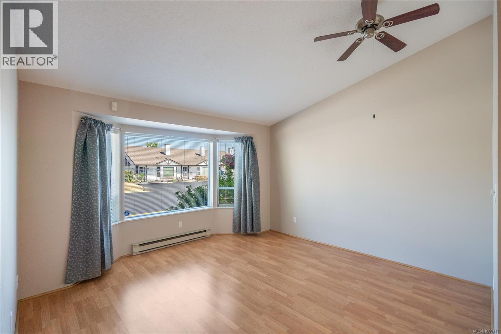 Photo 3 of 42 120 Finholm St N, Parksville BC