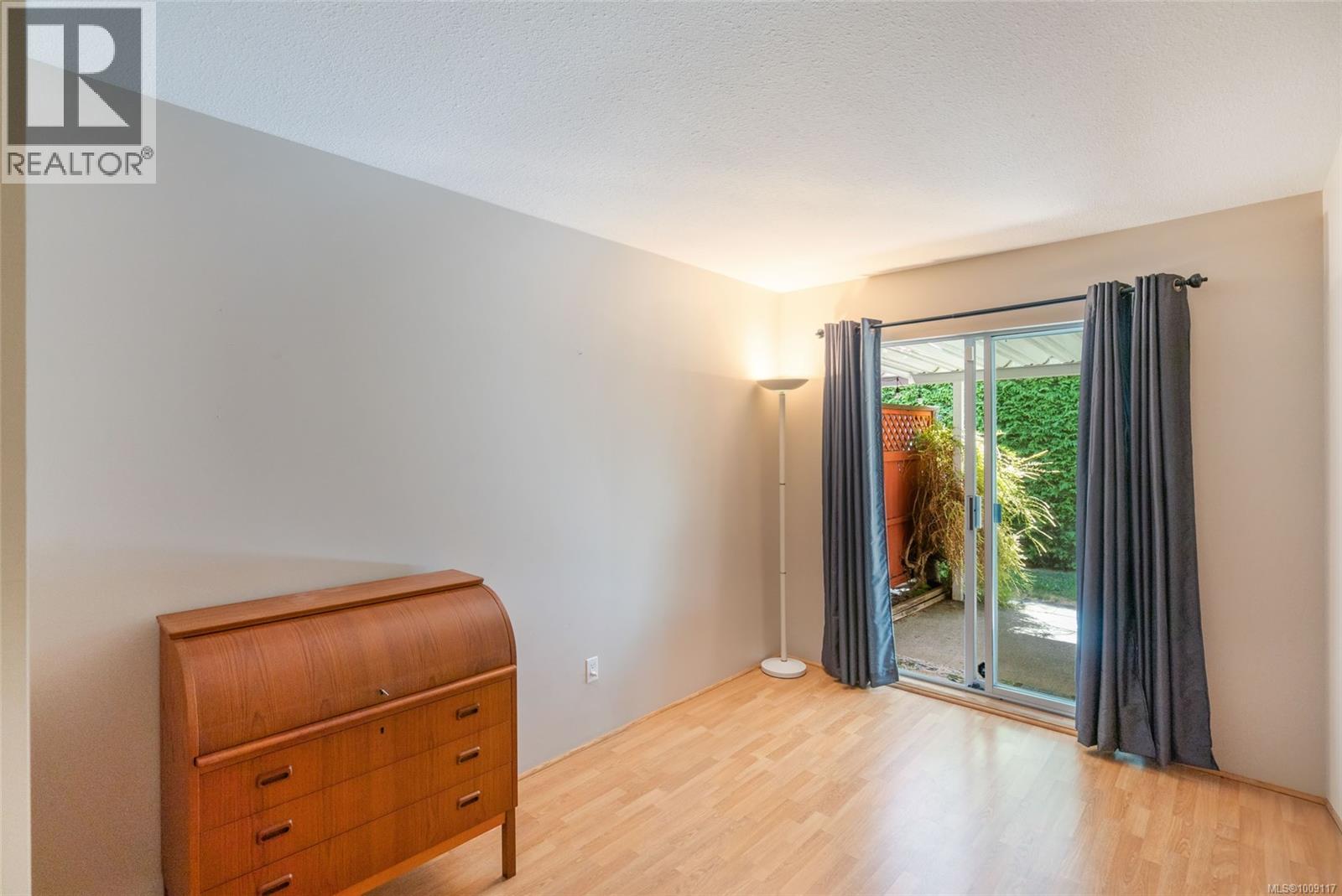 Photo 15 of 42 120 Finholm St N, Parksville BC