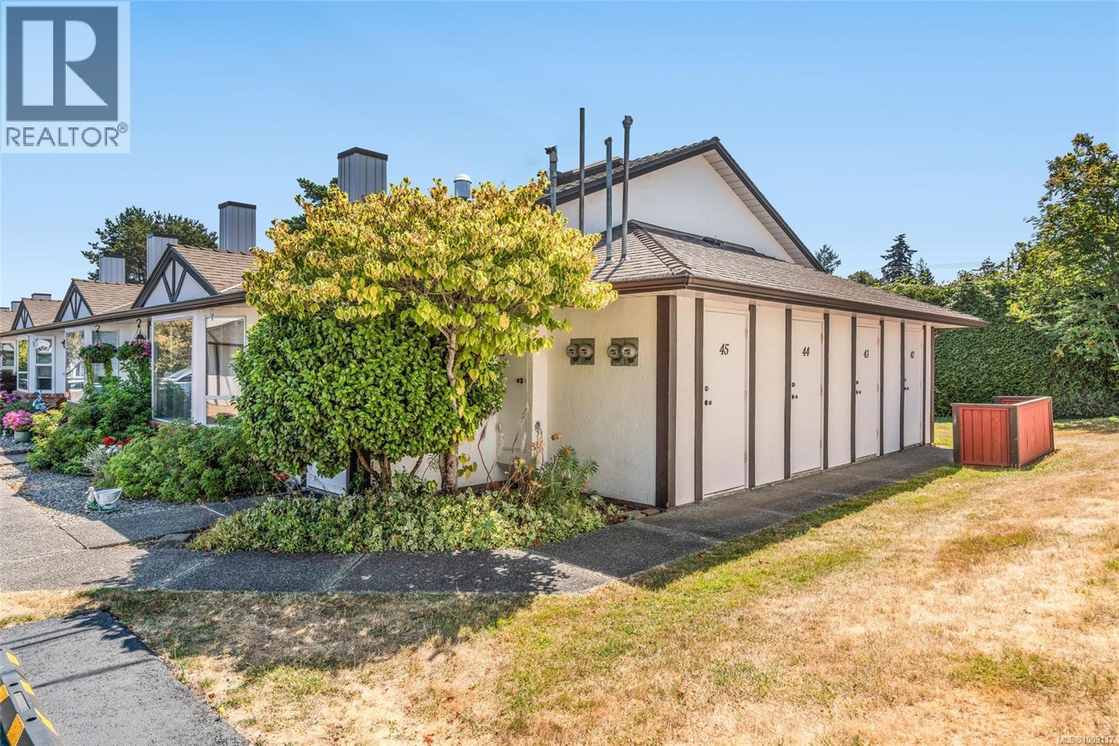 Photo 4 of 42 120 Finholm St N, Parksville BC