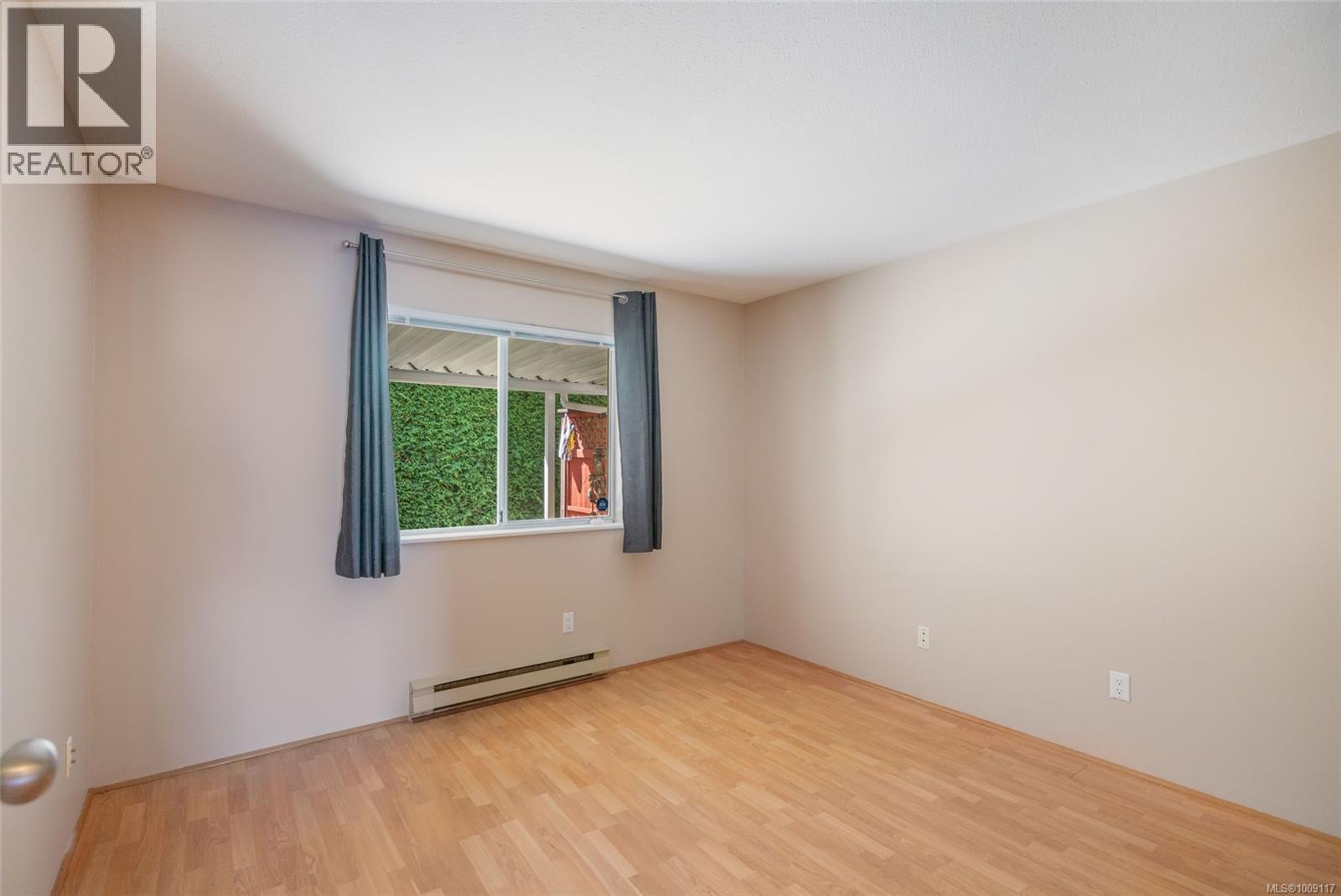 Photo 2 of 42 120 Finholm St N, Parksville BC
