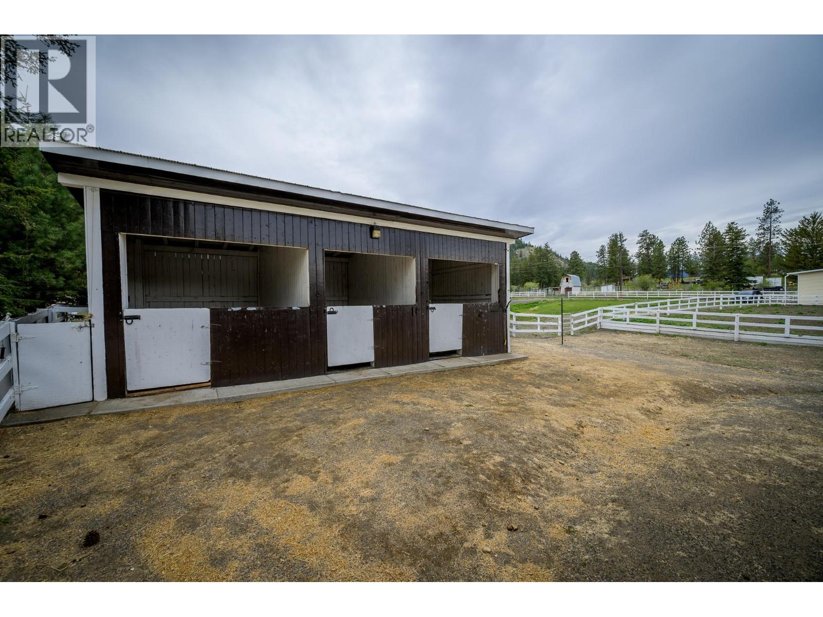 Photo 2 of 9180 Barnhartvale Road, Kamloops BC