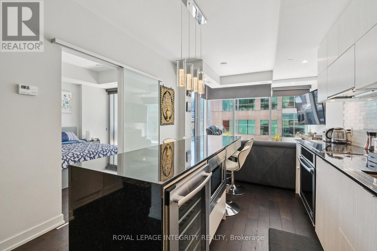 Photo 16 of 1409 101 Queen Street, Ottawa ON