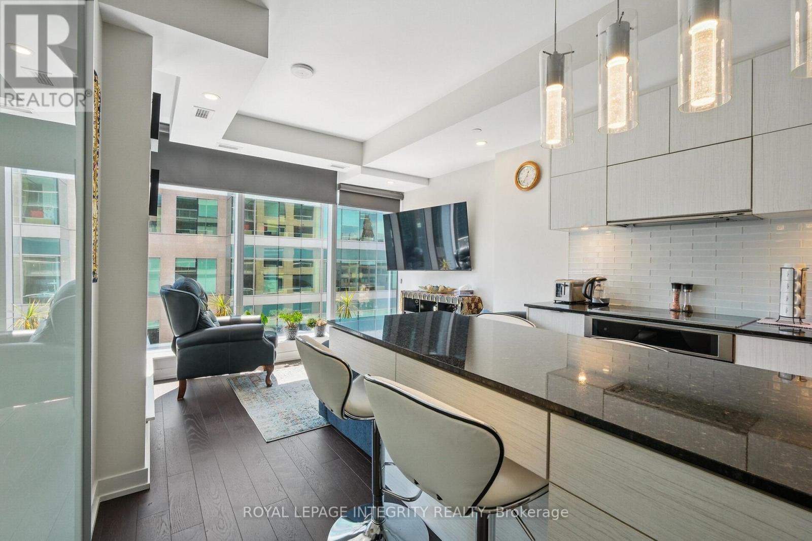 Photo 17 of 1409 101 Queen Street, Ottawa ON