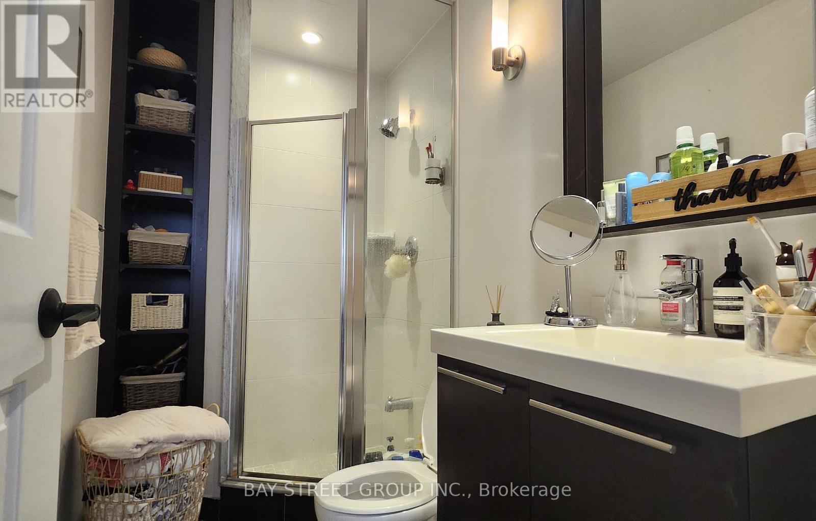 Photo 8 of 615 100 Harrison Garden Boulevard, Toronto ON