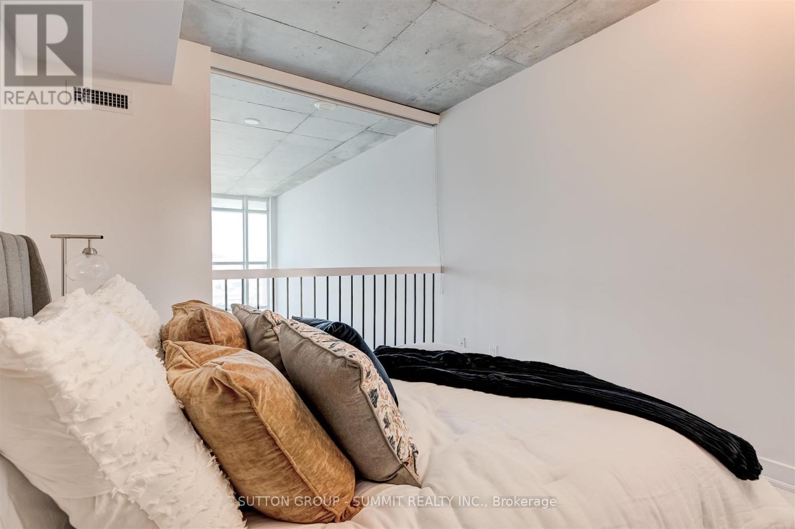 Photo 28 of 505 5 Hanna Avenue, Toronto ON