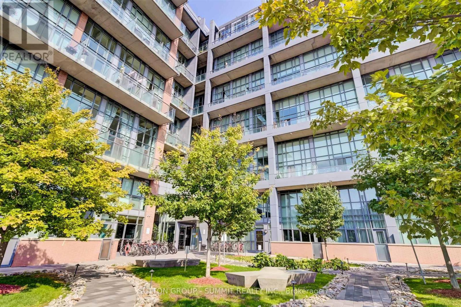 Photo 31 of 505 5 Hanna Avenue, Toronto ON