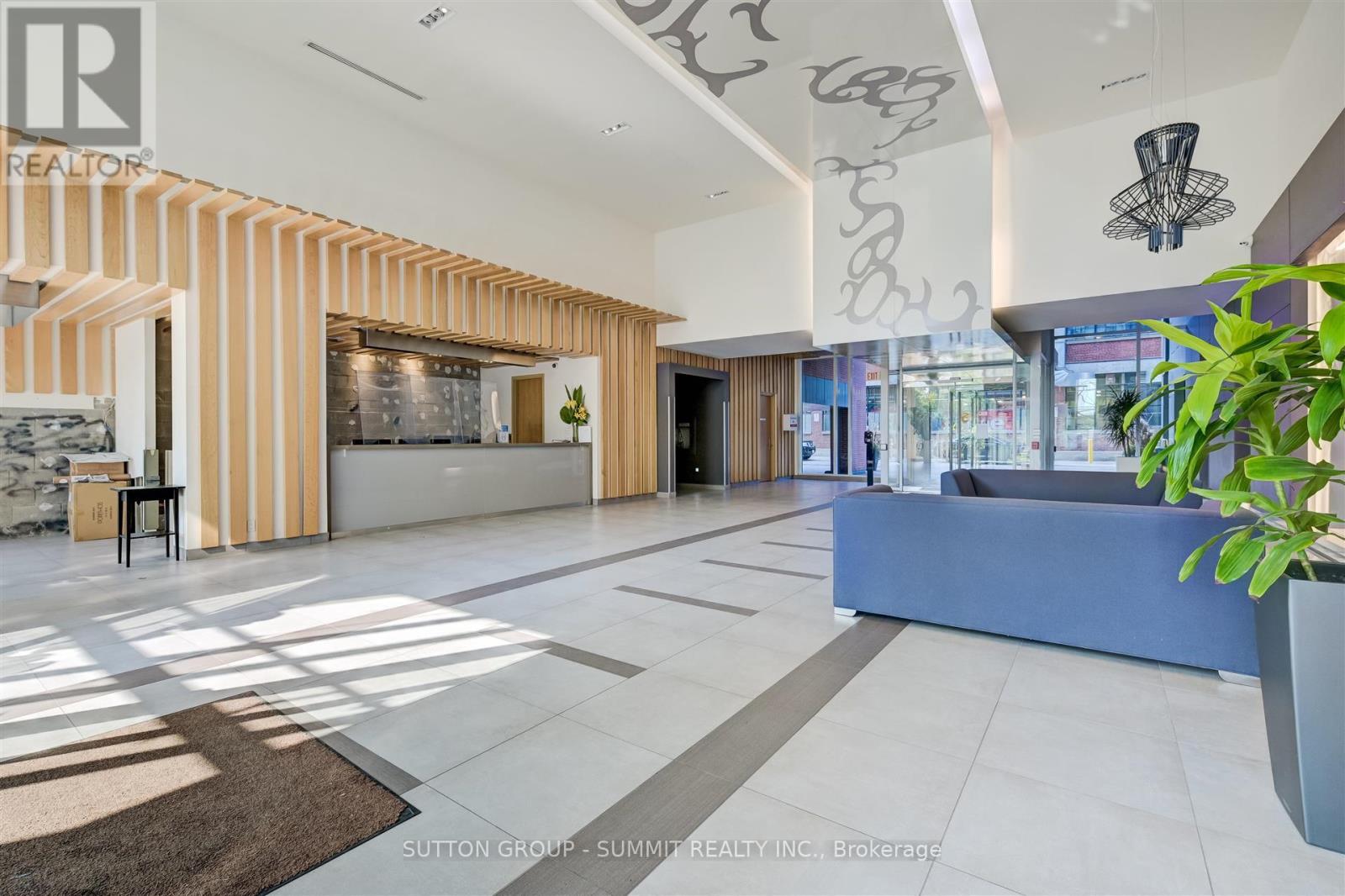 Photo 17 of 505 5 Hanna Avenue, Toronto ON