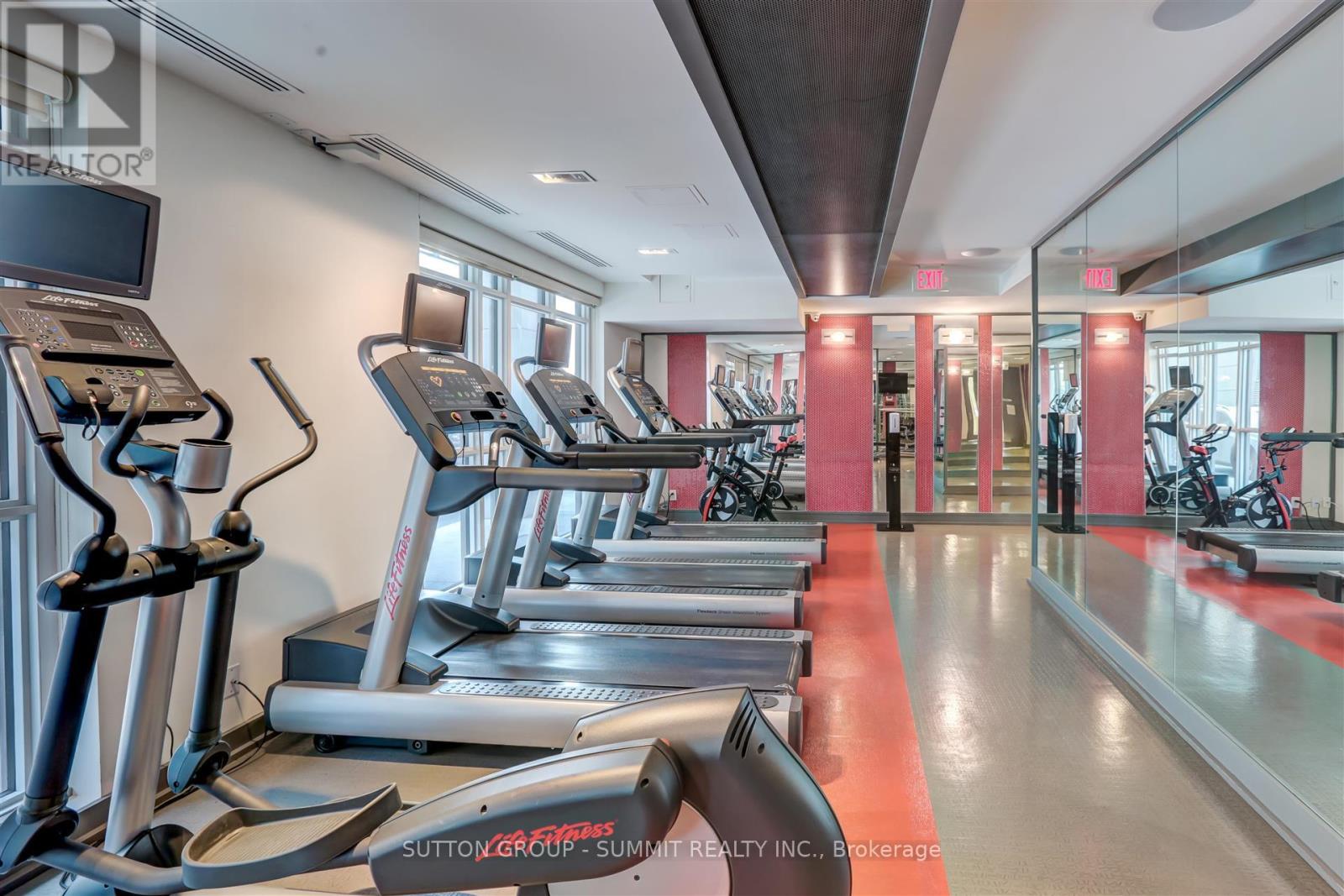 Photo 32 of 505 5 Hanna Avenue, Toronto ON